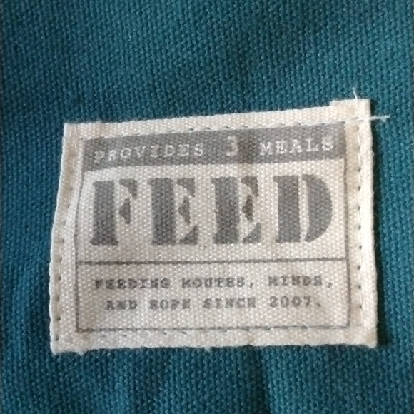 FEED CANVAS TOTE - Picture 4 of 12
